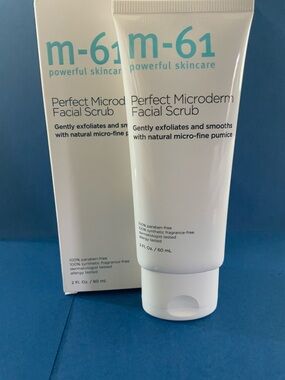 Perfect Microderm Facial Scrub – White